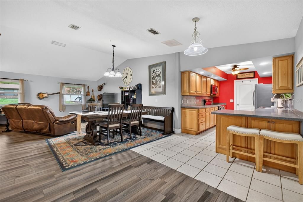 For Sale: $420,000 (3 beds, 2 baths, 1996 Square Feet)