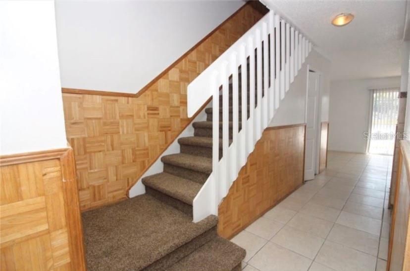 На продажу: $158,900 (3 спален, 2 ванн, 1216 Квадратных фут)