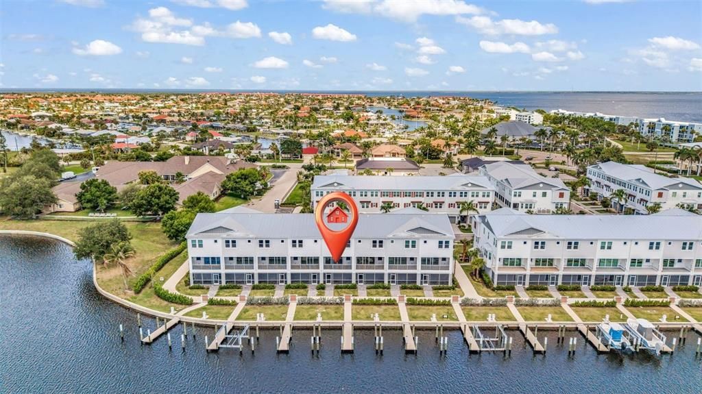For Sale: $544,000 (4 beds, 3 baths, 1867 Square Feet)