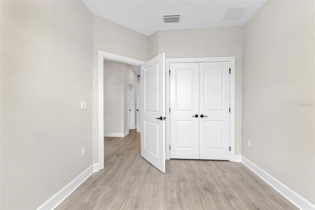 For Sale: $544,000 (4 beds, 3 baths, 1867 Square Feet)