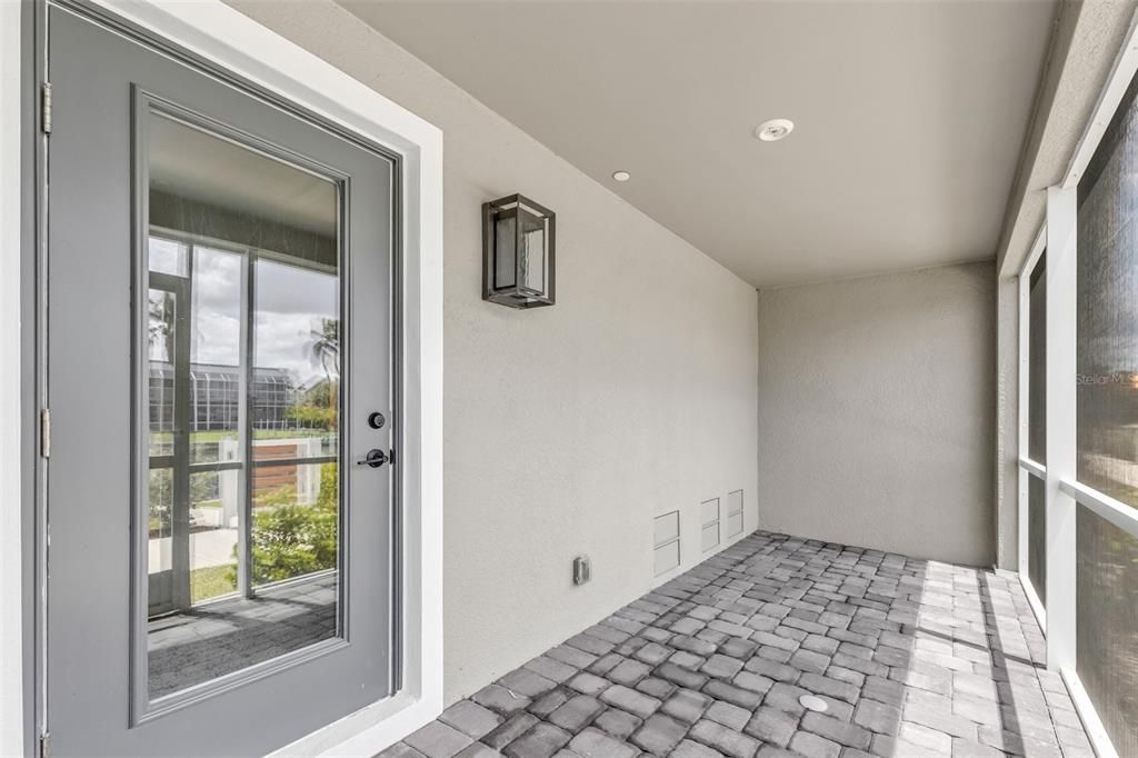 For Sale: $544,000 (4 beds, 3 baths, 1867 Square Feet)