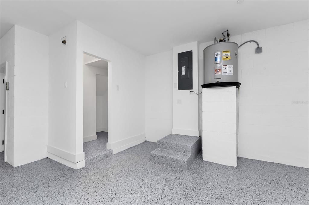 For Sale: $544,000 (4 beds, 3 baths, 1867 Square Feet)