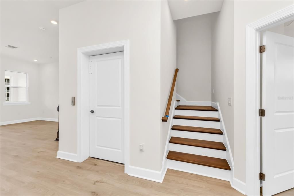 For Sale: $546,000 (4 beds, 3 baths, 1867 Square Feet)