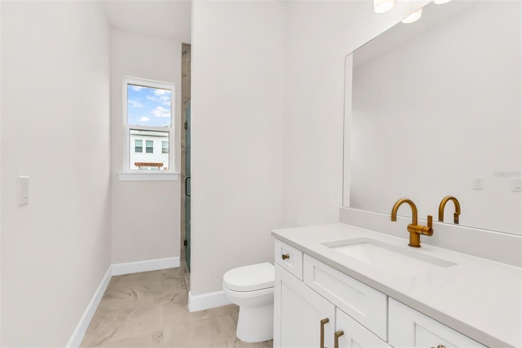 For Sale: $546,000 (4 beds, 3 baths, 1867 Square Feet)
