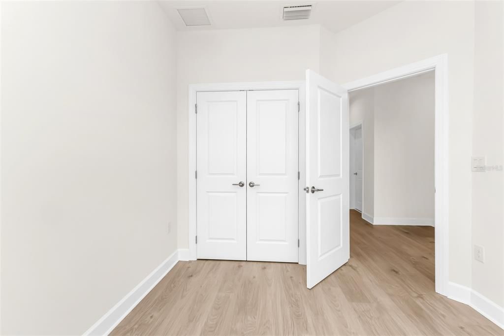 For Sale: $546,000 (4 beds, 3 baths, 1867 Square Feet)