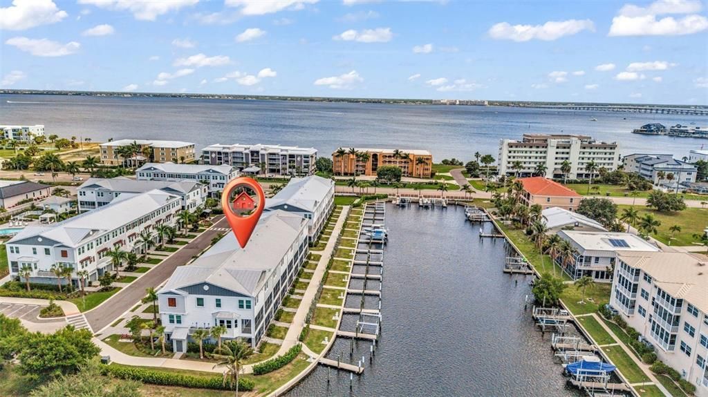 For Sale: $546,000 (4 beds, 3 baths, 1867 Square Feet)