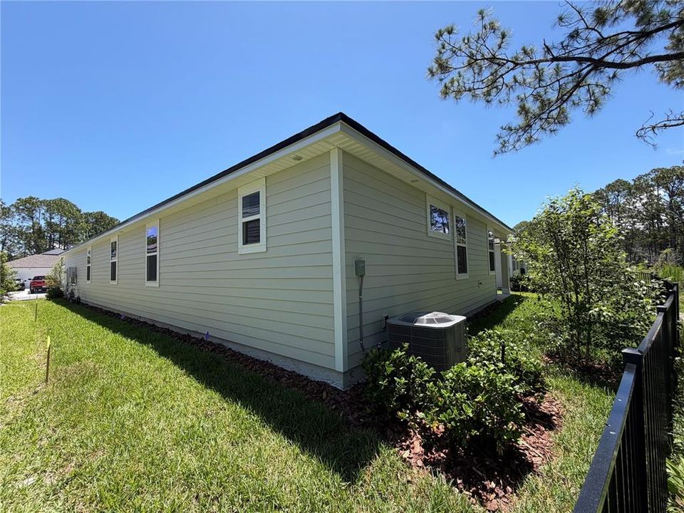For Sale: $454,990 (4 beds, 3 baths, 2319 Square Feet)
