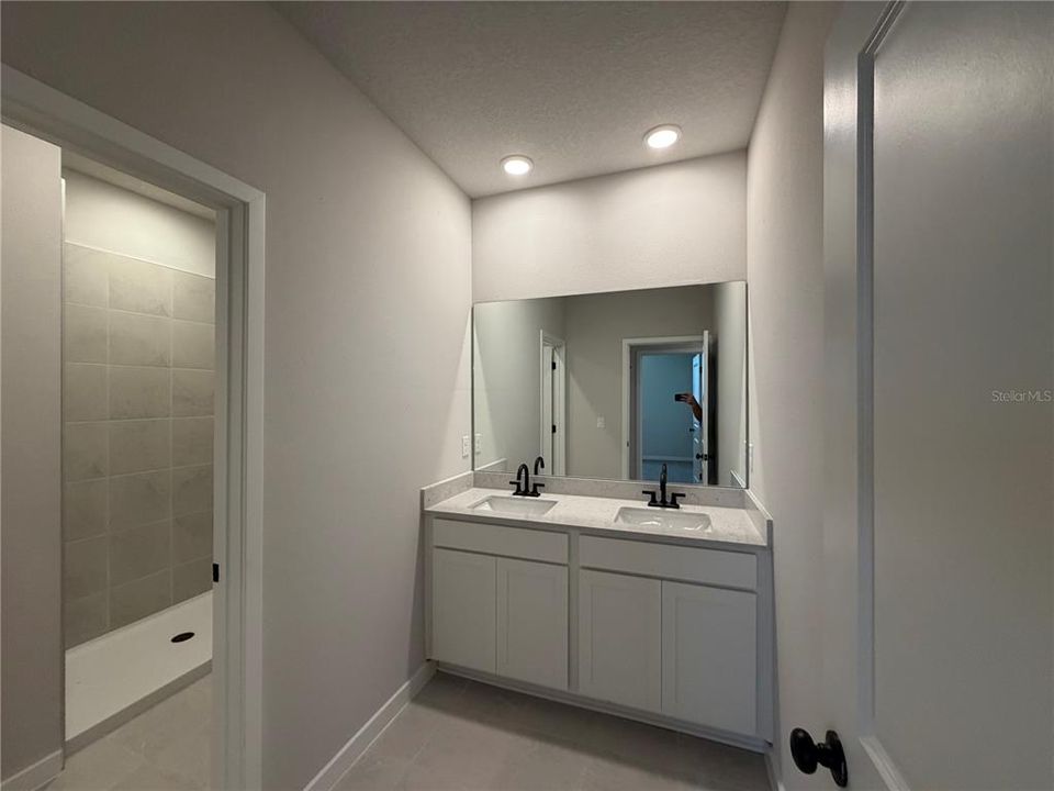 For Sale: $454,990 (4 beds, 3 baths, 2319 Square Feet)