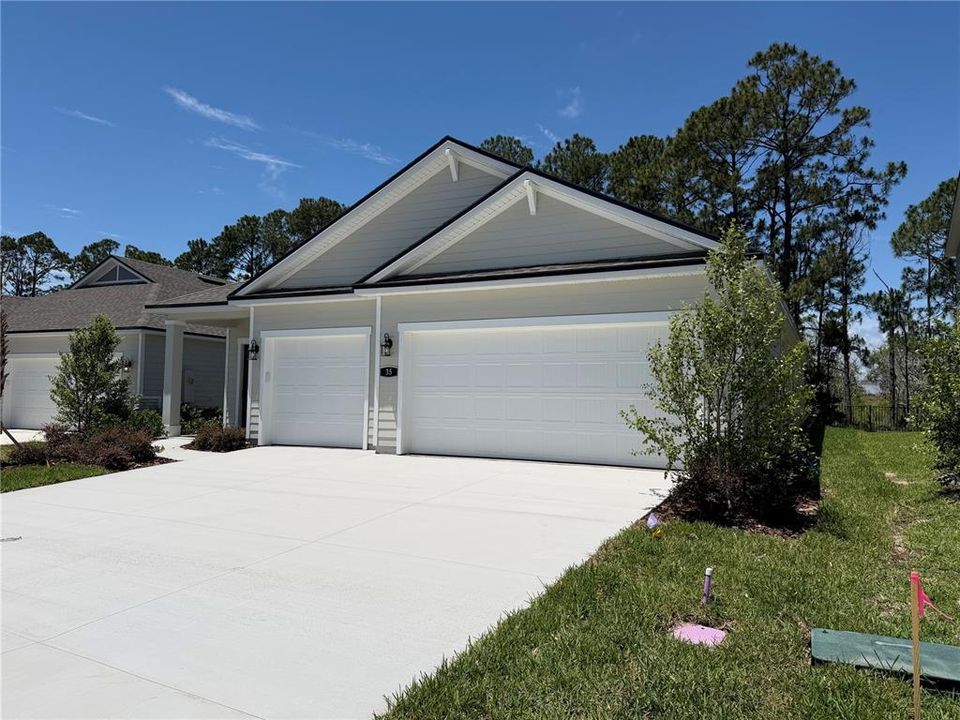 For Sale: $454,990 (4 beds, 3 baths, 2319 Square Feet)