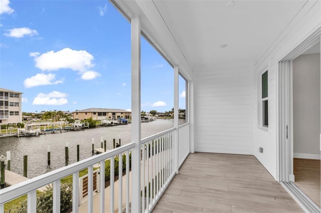 For Sale: $544,000 (4 beds, 3 baths, 1867 Square Feet)