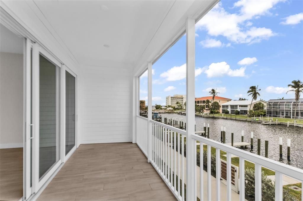 For Sale: $544,000 (4 beds, 3 baths, 1867 Square Feet)