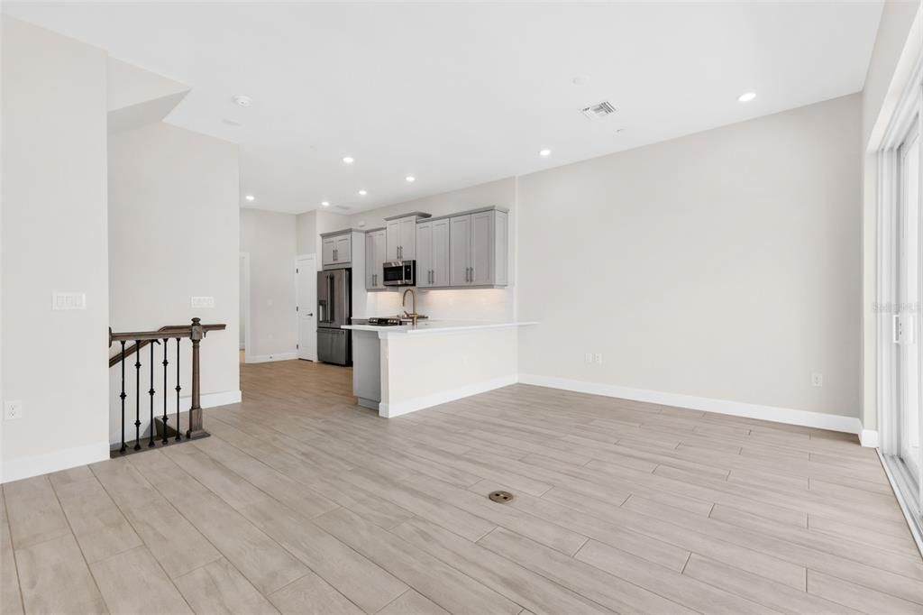 For Sale: $544,000 (4 beds, 3 baths, 1867 Square Feet)
