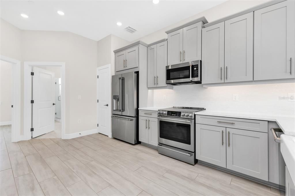 For Sale: $544,000 (4 beds, 3 baths, 1867 Square Feet)