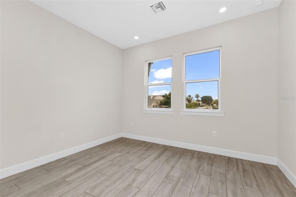 For Sale: $544,000 (4 beds, 3 baths, 1867 Square Feet)