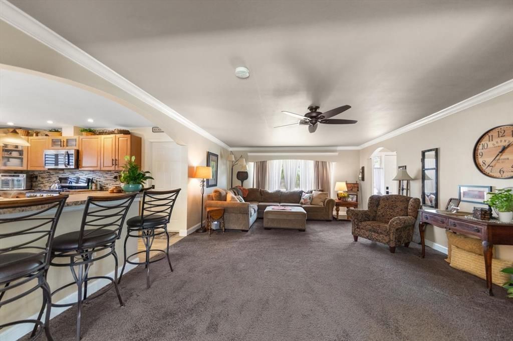 Active With Contract: $539,000 (2 beds, 2 baths, 1883 Square Feet)