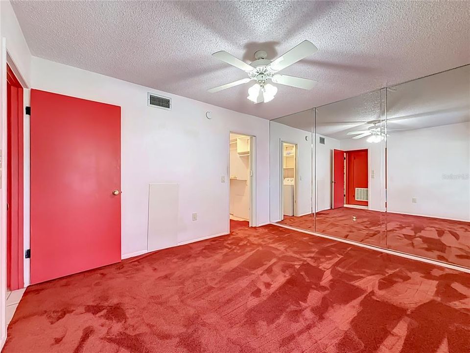 For Sale: $299,000 (1 beds, 1 baths, 600 Square Feet)