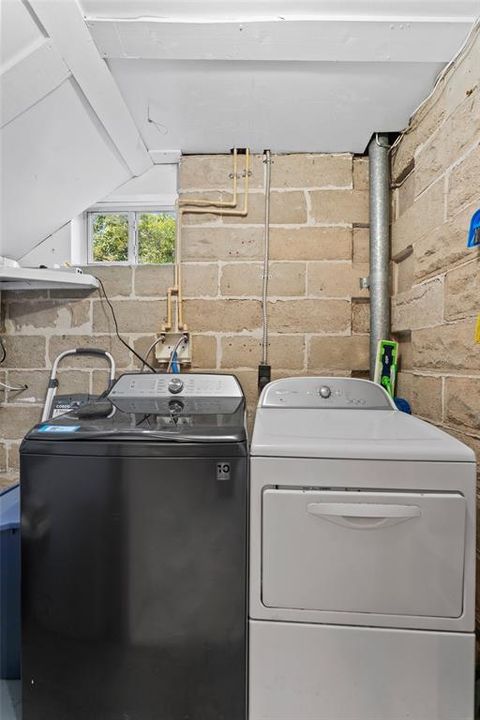 For Rent: $3,500 (3 beds, 2 baths, 1760 Square Feet)