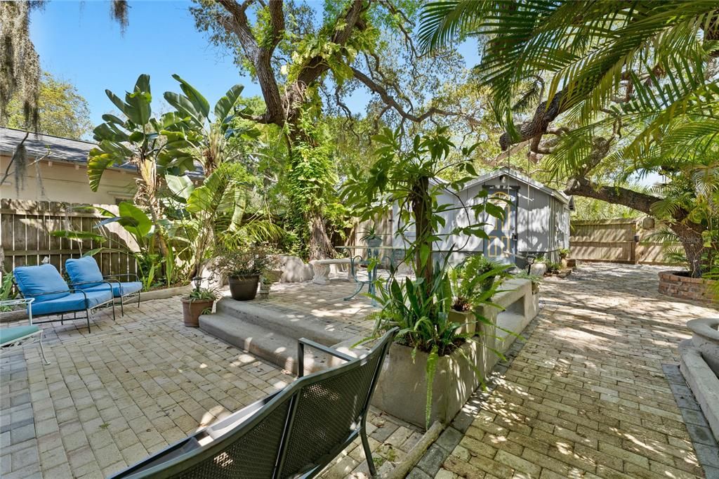 For Rent: $3,500 (3 beds, 2 baths, 1760 Square Feet)