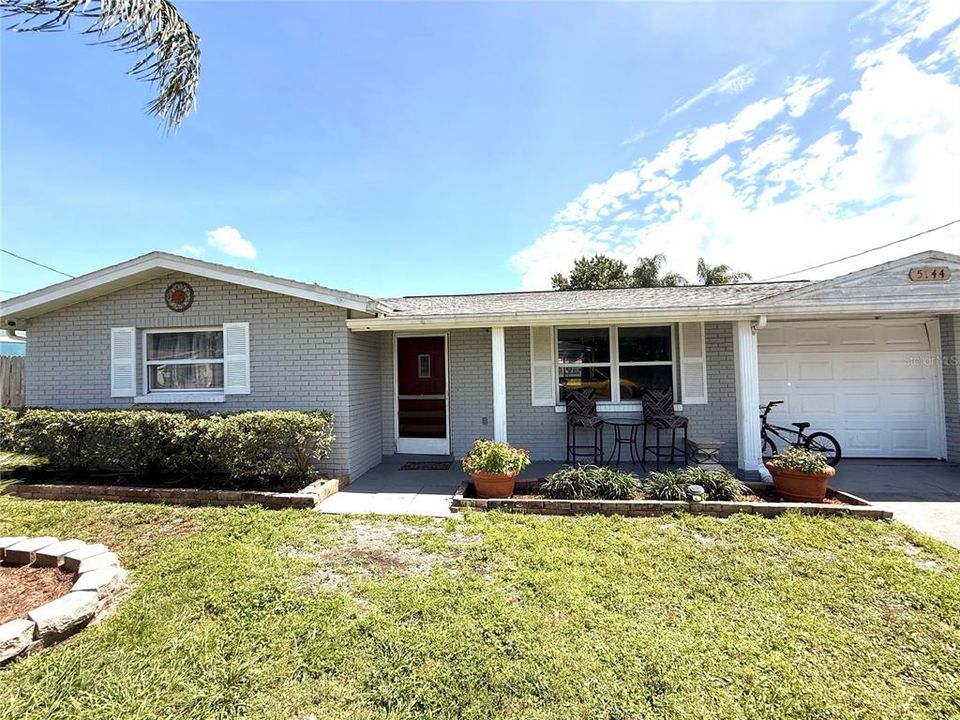 For Sale: $269,500 (3 beds, 1 baths, 1524 Square Feet)