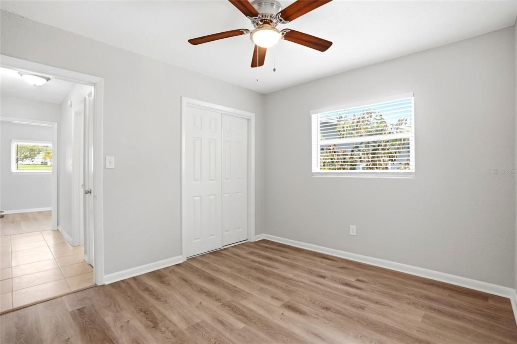 For Sale: $325,000 (3 beds, 2 baths, 1368 Square Feet)