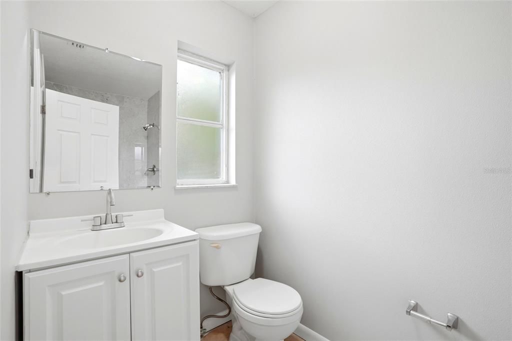 For Sale: $325,000 (3 beds, 2 baths, 1368 Square Feet)