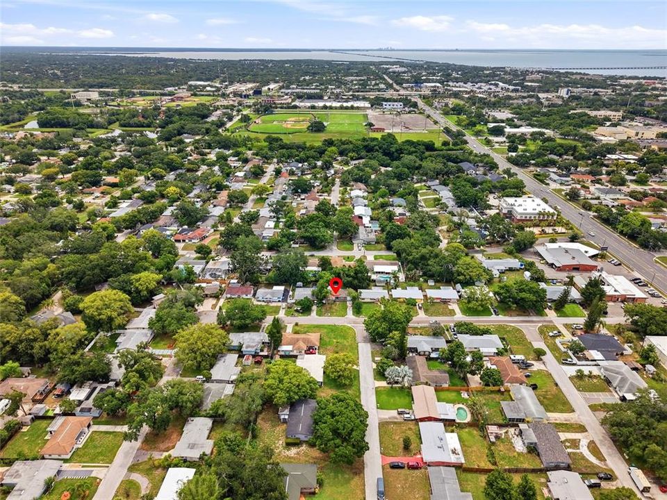 For Sale: $325,000 (3 beds, 2 baths, 1368 Square Feet)