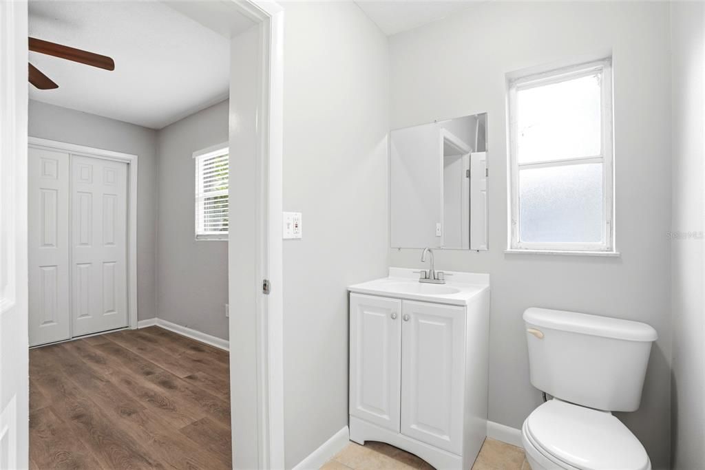 For Sale: $325,000 (3 beds, 2 baths, 1368 Square Feet)