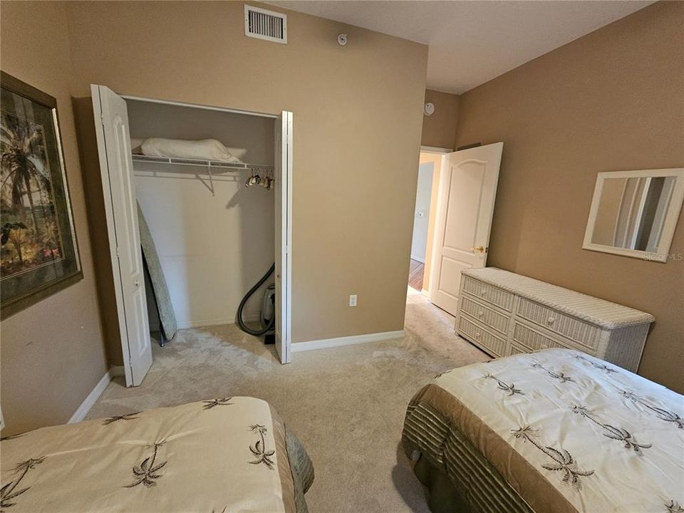 For Rent: $2,600 (2 beds, 2 baths, 1433 Square Feet)