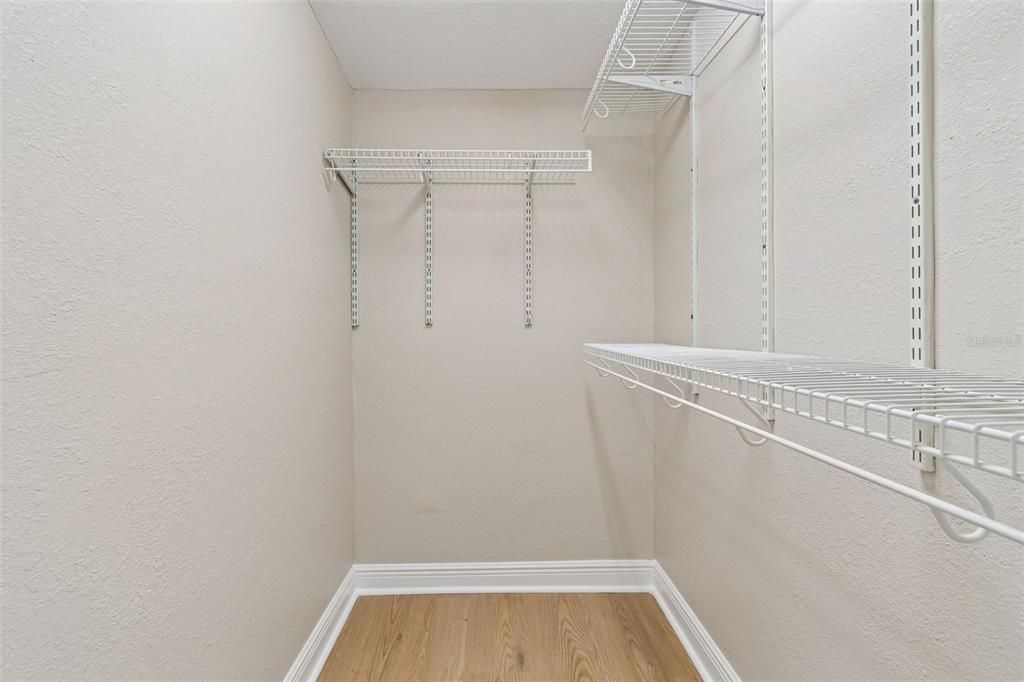 For Sale: $399,999 (2 beds, 2 baths, 1506 Square Feet)