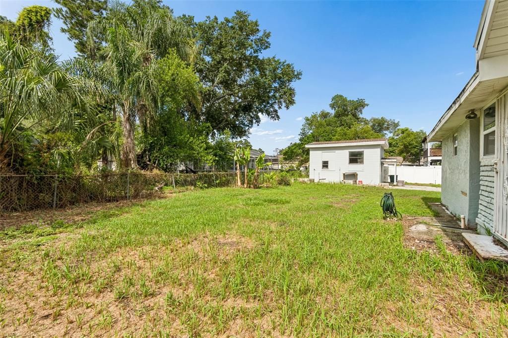 For Sale: $399,999 (2 beds, 2 baths, 1506 Square Feet)