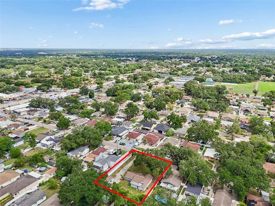 For Sale: $399,999 (2 beds, 2 baths, 1506 Square Feet)
