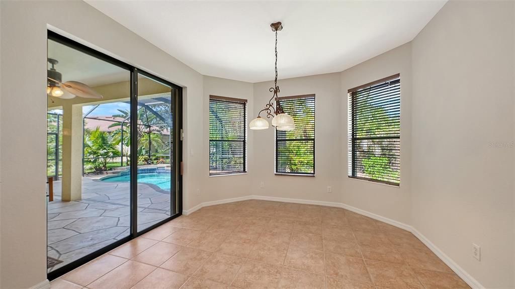 En Venta: $519,900 (2 camas, 2 baños, 2081 Pies cuadrados)