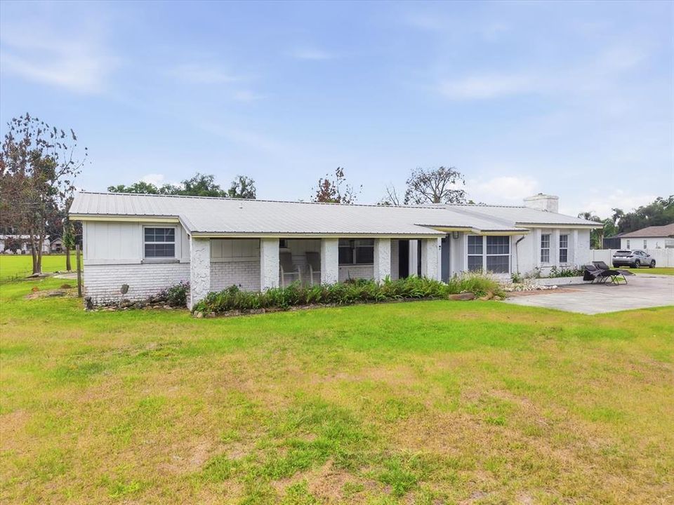 For Sale: $507,500 (3 beds, 2 baths, 1760 Square Feet)