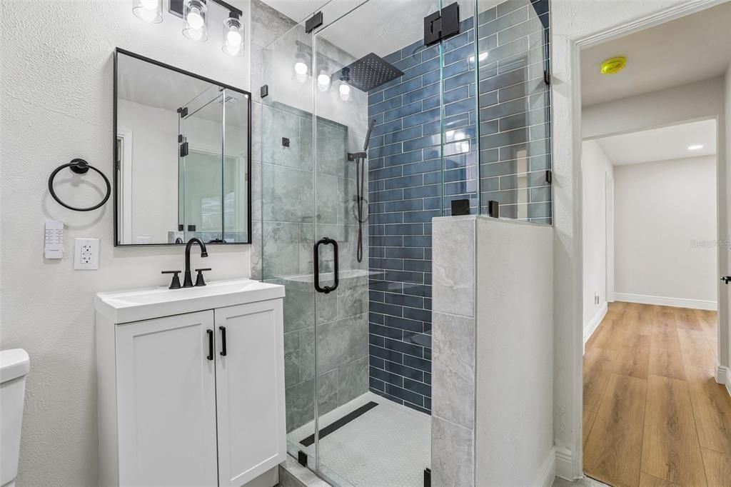 For Sale: $494,900 (3 beds, 1 baths, 1441 Square Feet)
