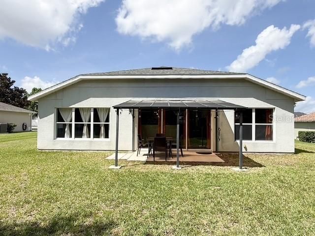 For Sale: $412,000 (3 beds, 2 baths, 1564 Square Feet)