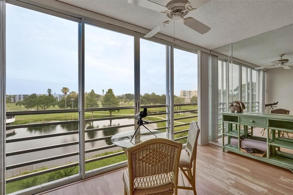 For Sale: $240,000 (2 beds, 2 baths, 1376 Square Feet)