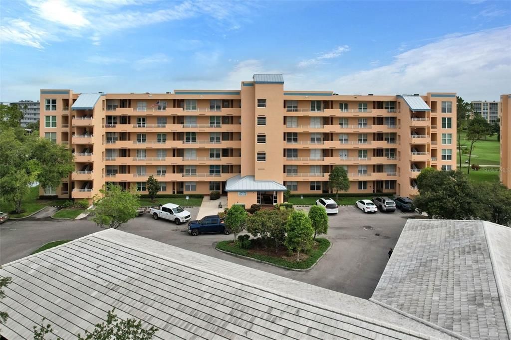 For Sale: $240,000 (2 beds, 2 baths, 1376 Square Feet)