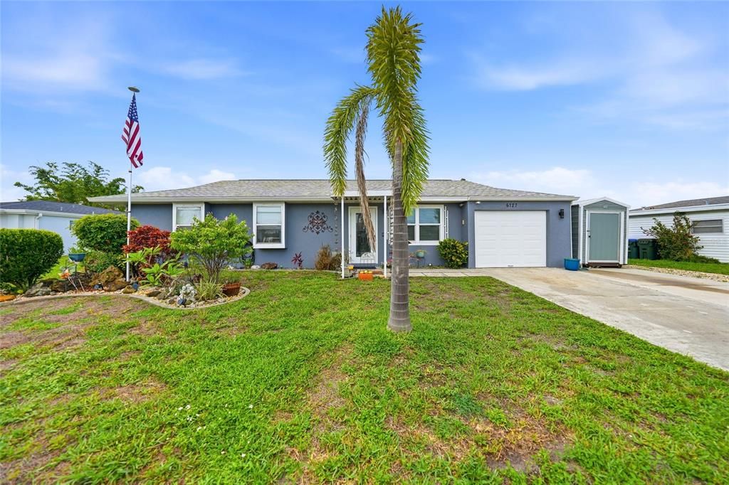 For Sale: $370,000 (4 beds, 3 baths, 2206 Square Feet)