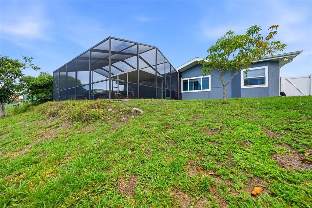 For Sale: $370,000 (4 beds, 3 baths, 2206 Square Feet)