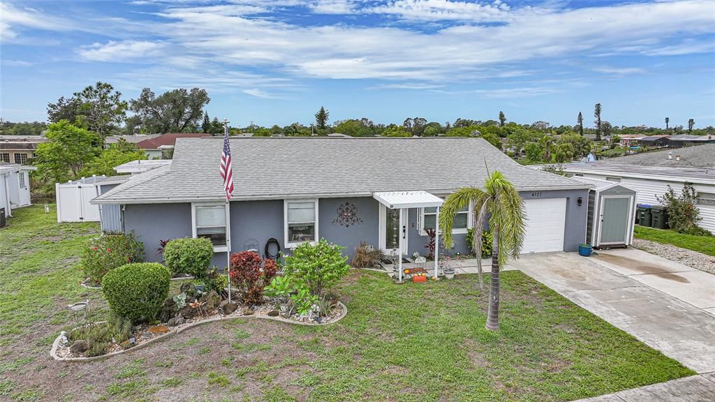 For Sale: $370,000 (4 beds, 3 baths, 2206 Square Feet)