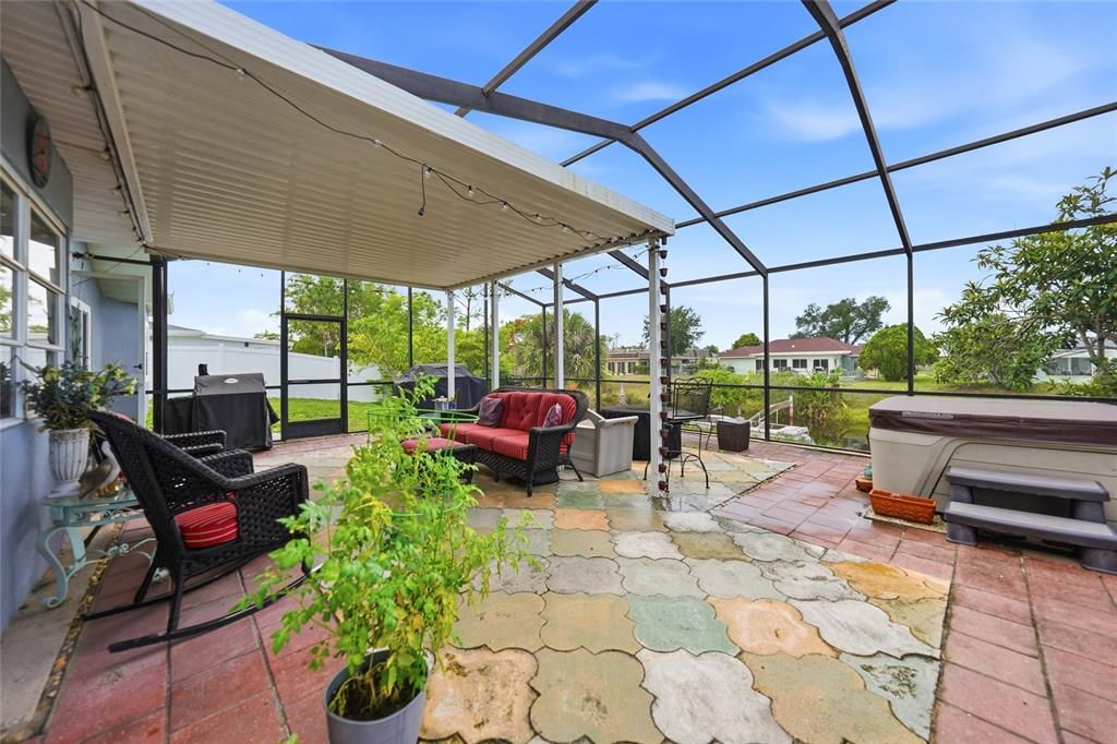 For Sale: $370,000 (4 beds, 3 baths, 2206 Square Feet)