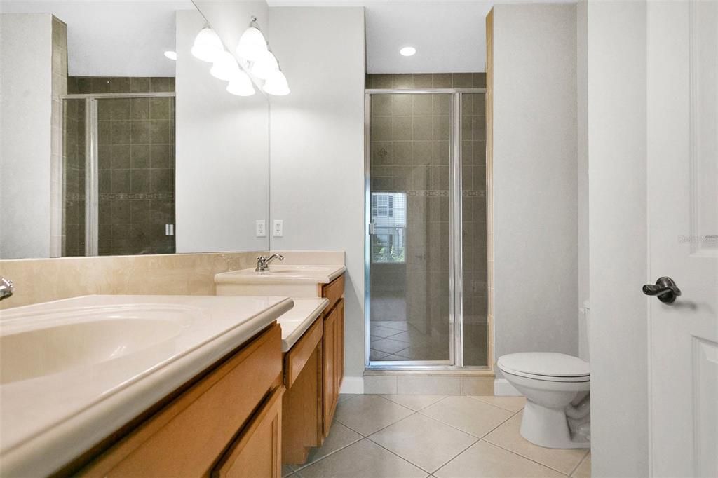 For Sale: $615,000 (3 beds, 2 baths, 1434 Square Feet)