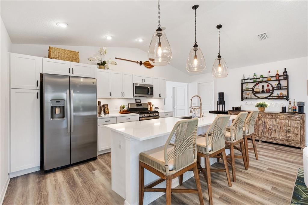 For Sale: $514,900 (3 beds, 2 baths, 1766 Square Feet)