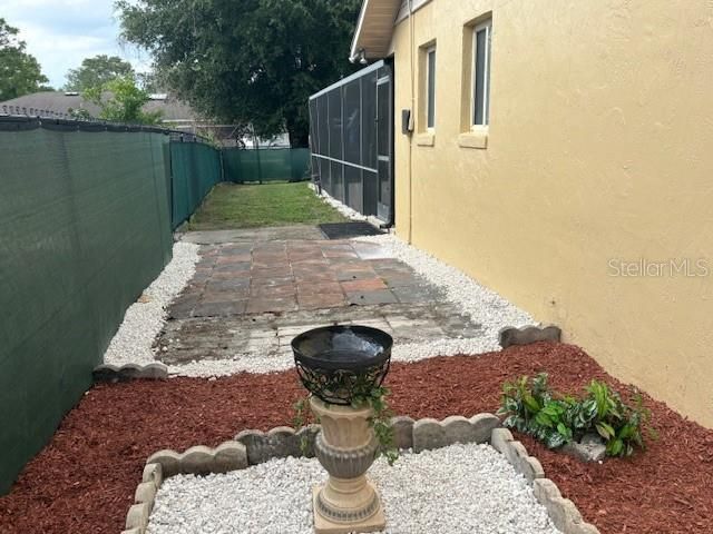 En Venta: $436,000 (4 camas, 3 baños, 2479 Pies cuadrados)