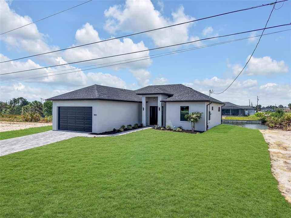 For Sale: $349,000 (3 beds, 2 baths, 1529 Square Feet)