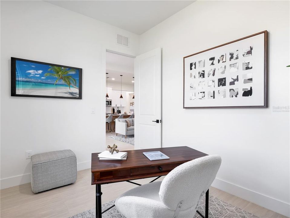 For Sale: $349,000 (3 beds, 2 baths, 1529 Square Feet)