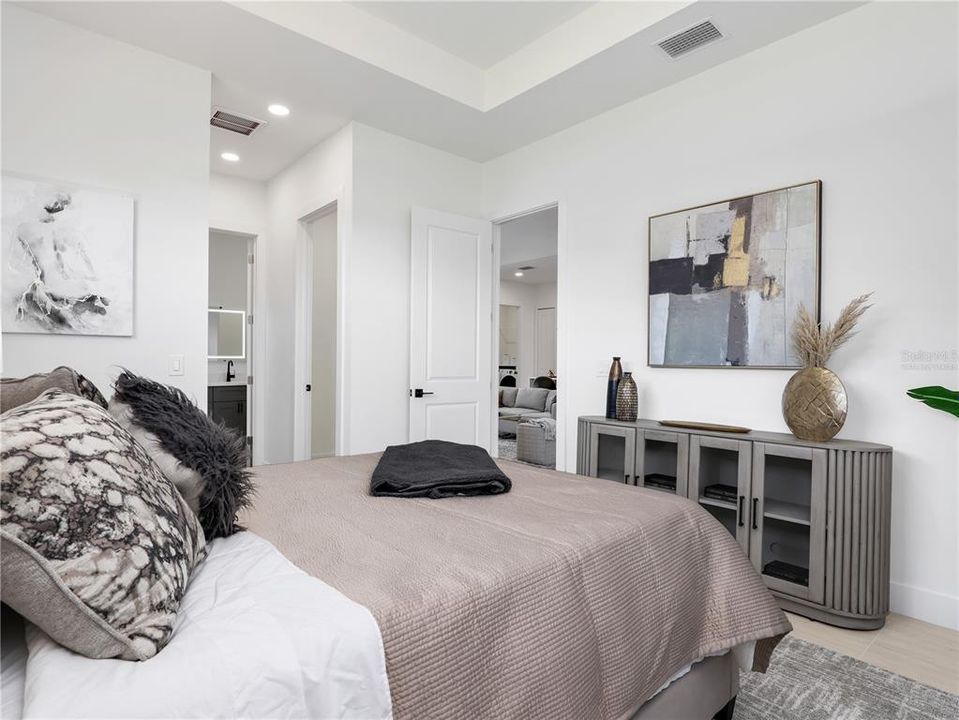 For Sale: $349,000 (3 beds, 2 baths, 1529 Square Feet)