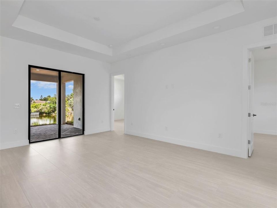 For Sale: $349,000 (3 beds, 2 baths, 1529 Square Feet)