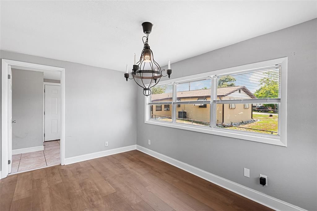 For Sale: $235,000 (3 beds, 1 baths, 1344 Square Feet)