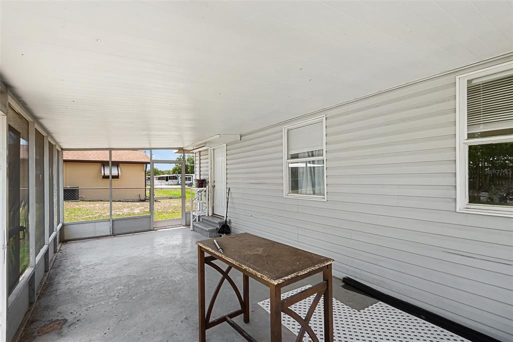 For Sale: $235,000 (3 beds, 1 baths, 1344 Square Feet)